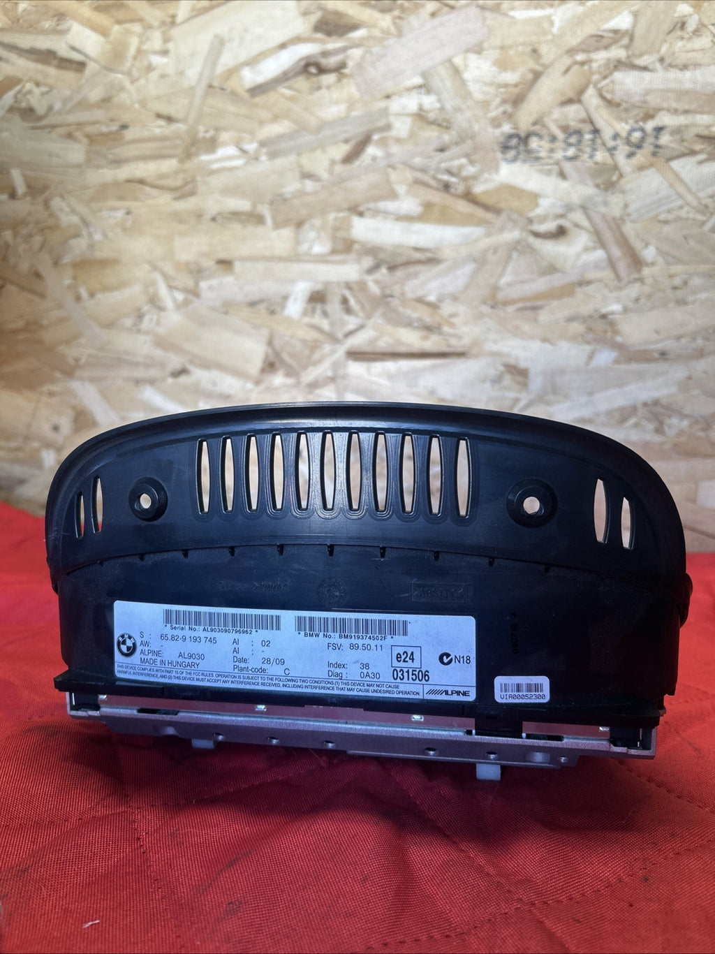 BMW 2006-2013 E90 E92 E9X SAT GPS NAVIGATION DISPLAY SCREEN iDrive OEM 9193745