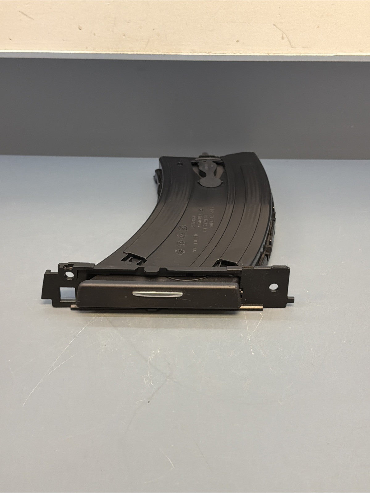 2006-2013 BMW 328i 330i 335i M3 Left Driver Cup Holder OEM 7127406 BLACK