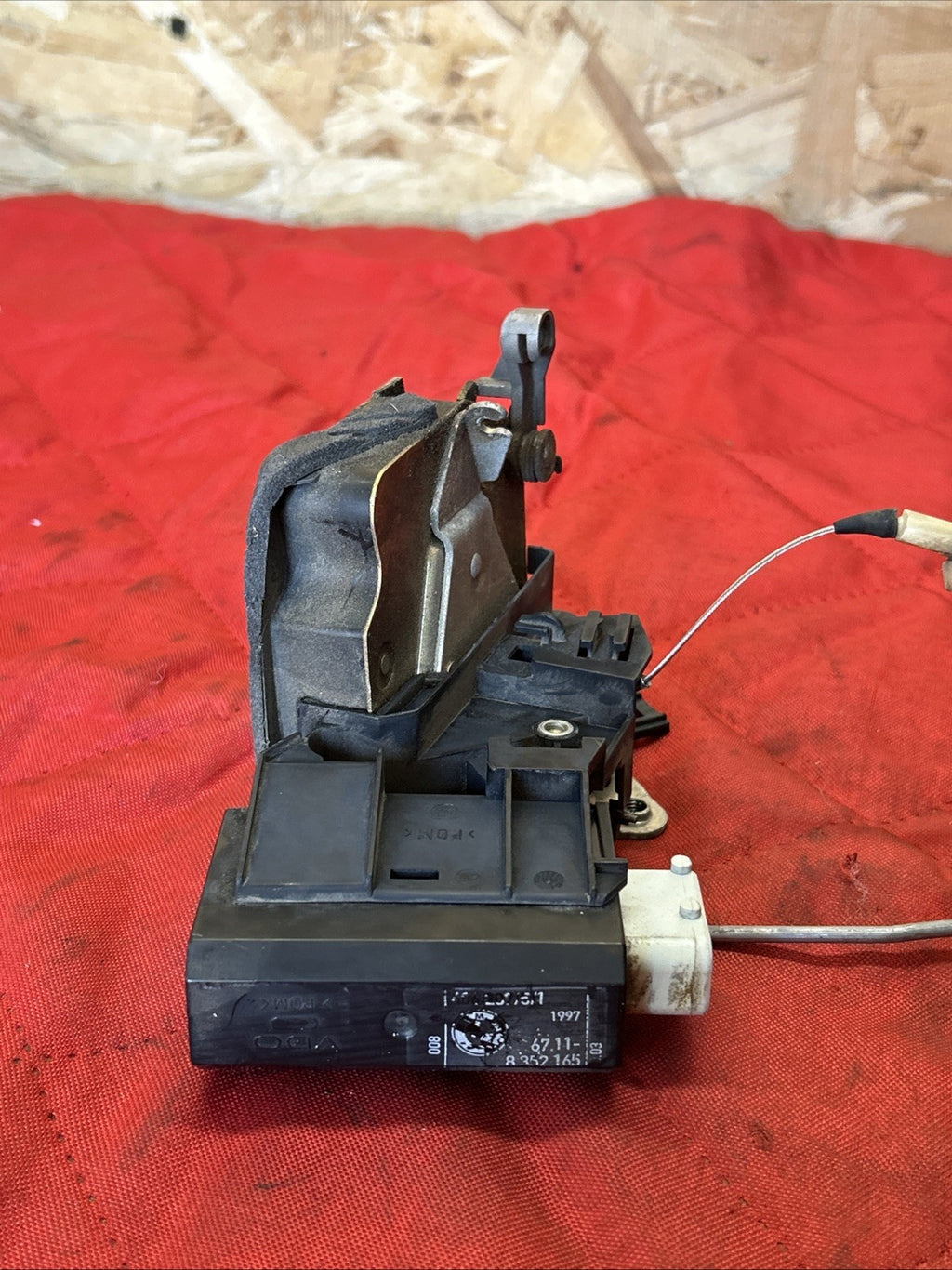 97-03 BMW E39 525 530 540 Rear Right Passenger Door Lock Latch Actuator 8352165