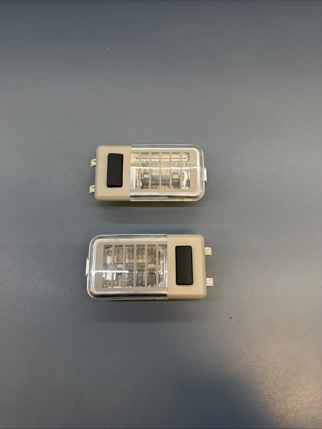 00-10 BMW X3 E83 X5 E53 Rear Interior Reading Light Lamp Set of 2 6962036 GRAY