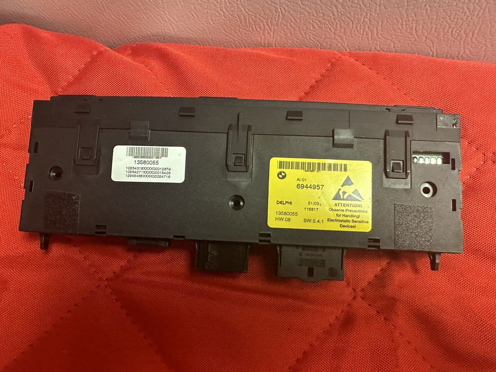BMW E60 E61 5 SERIES CENTER CONSOLE DSC SWITCH CONTROL BUTTON OEM 6944957