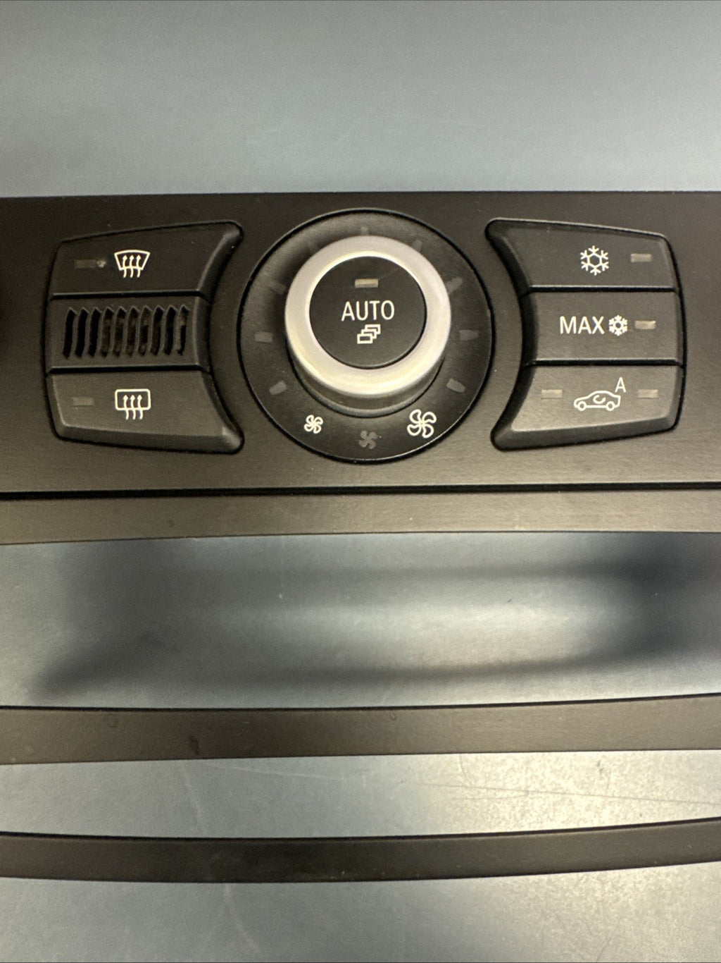 07-10 BMW E60 530i 528i 550i A/C HEAT CLIMATE CONTROL UNIT PANEL OEM 9155643