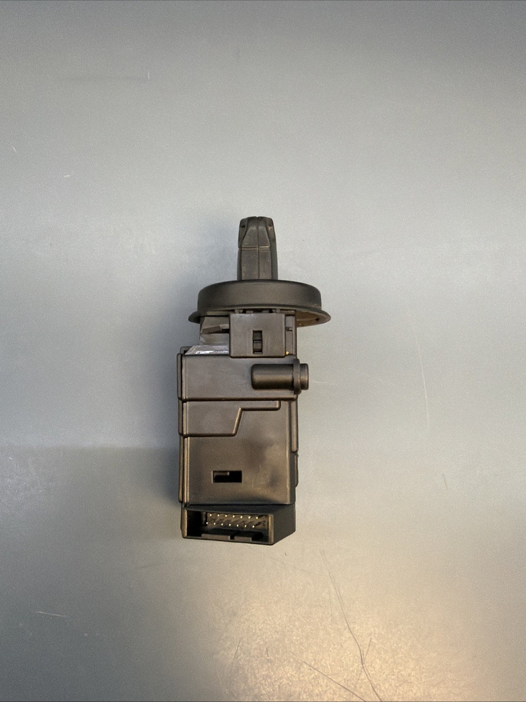 MSD81 07-13 BMW E90 N54 E60 535i 135i 335i ENGINE ECU DME CAS KEY MSD81 7592080