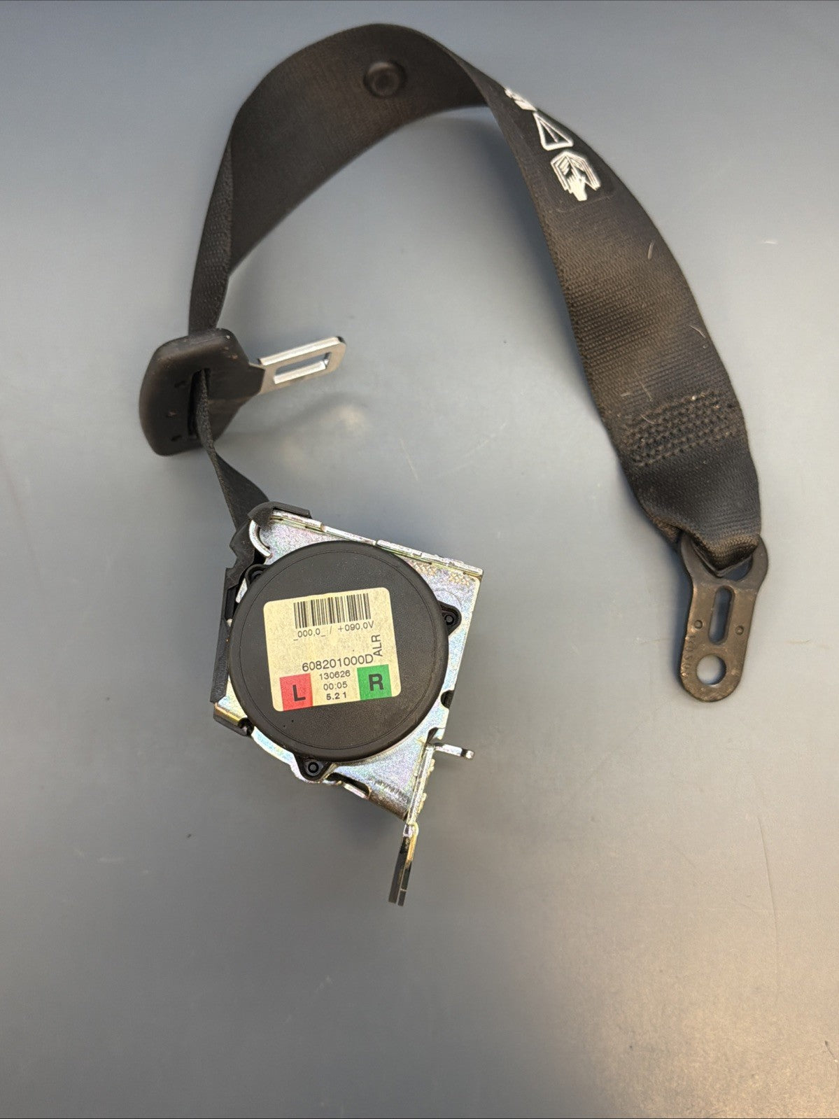 OEM Rear Right Or Left Seatbelt FOR 2012 2013 2014 2015 BMW X1 E84 608201000D