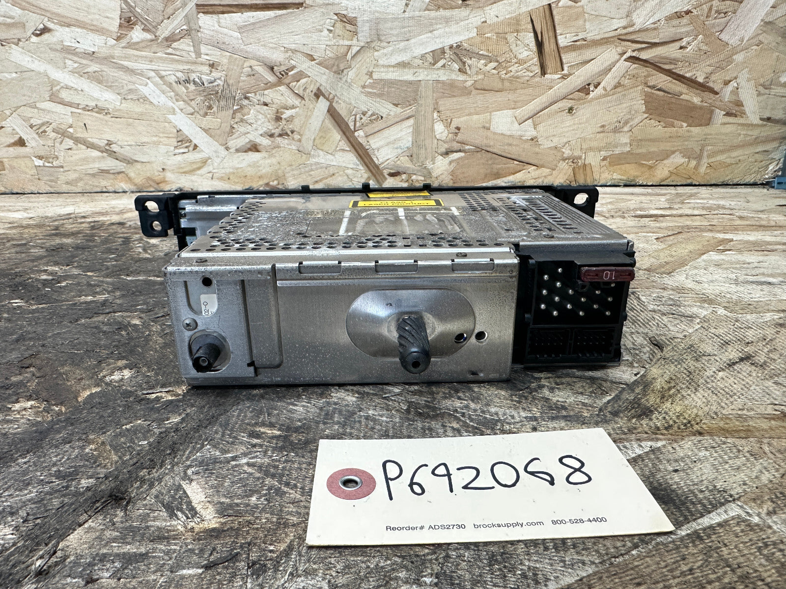 BMW 97-06 E46 3 SERIES BUSINESS CD AM/FM RADIO PLAYER OEM 6921963