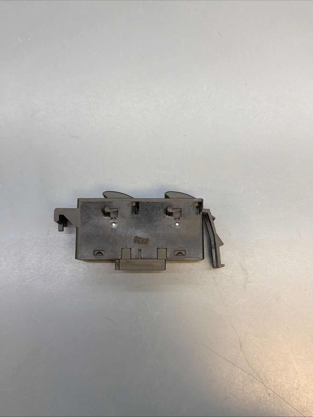 Right Passenger Side Window Switch Lifter Control Button OE BMW E46 8381514