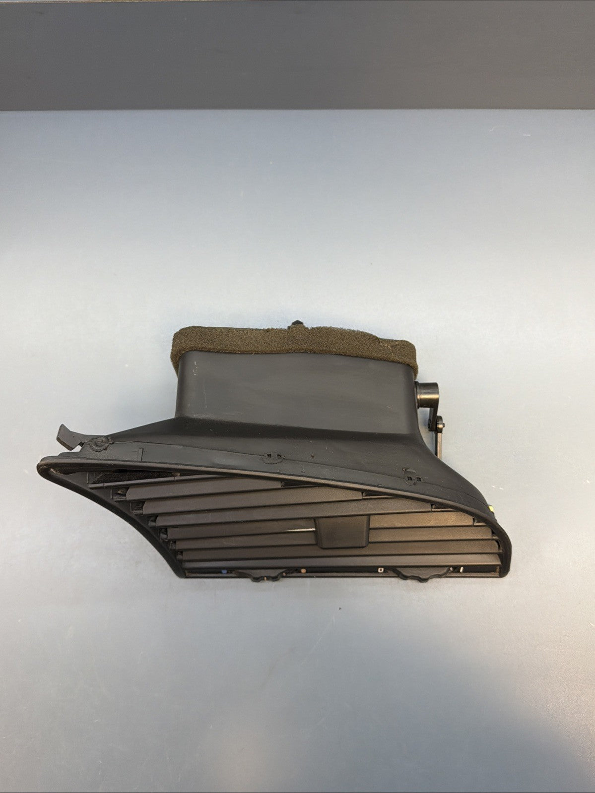 95-01 Bmw E36 3 Series Front Center Dashboard Ac Fresh Air Vent 8363533