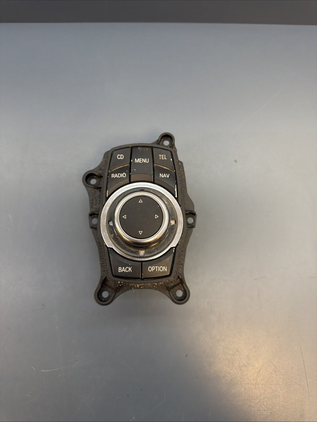 07-13 BMW E63 E64 E92 E93 iDrive CIC Radio Navigation Media Controller 9231118