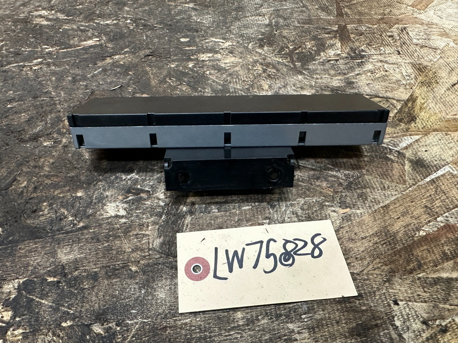 BMW 2002-2008 E85 E86 Z4 DIVERSITY ANTENNA AMPLIFIER MODULE OEM 6912817