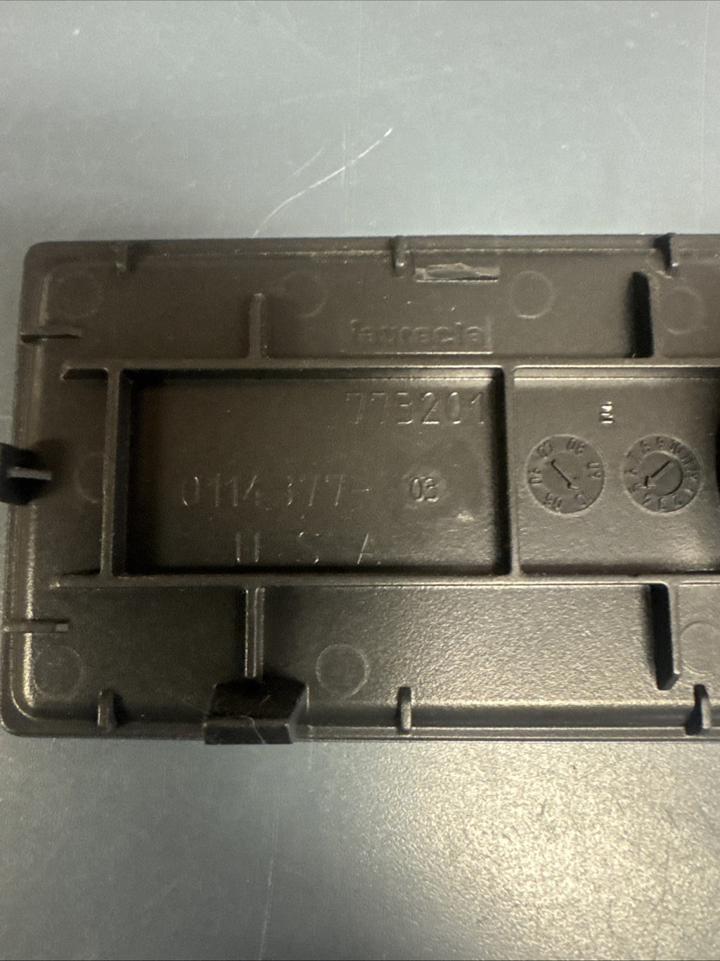 07-13 BMW X5 E70 Rear Center Console Panel Outlet Socket Trim Cover Oem 6963373