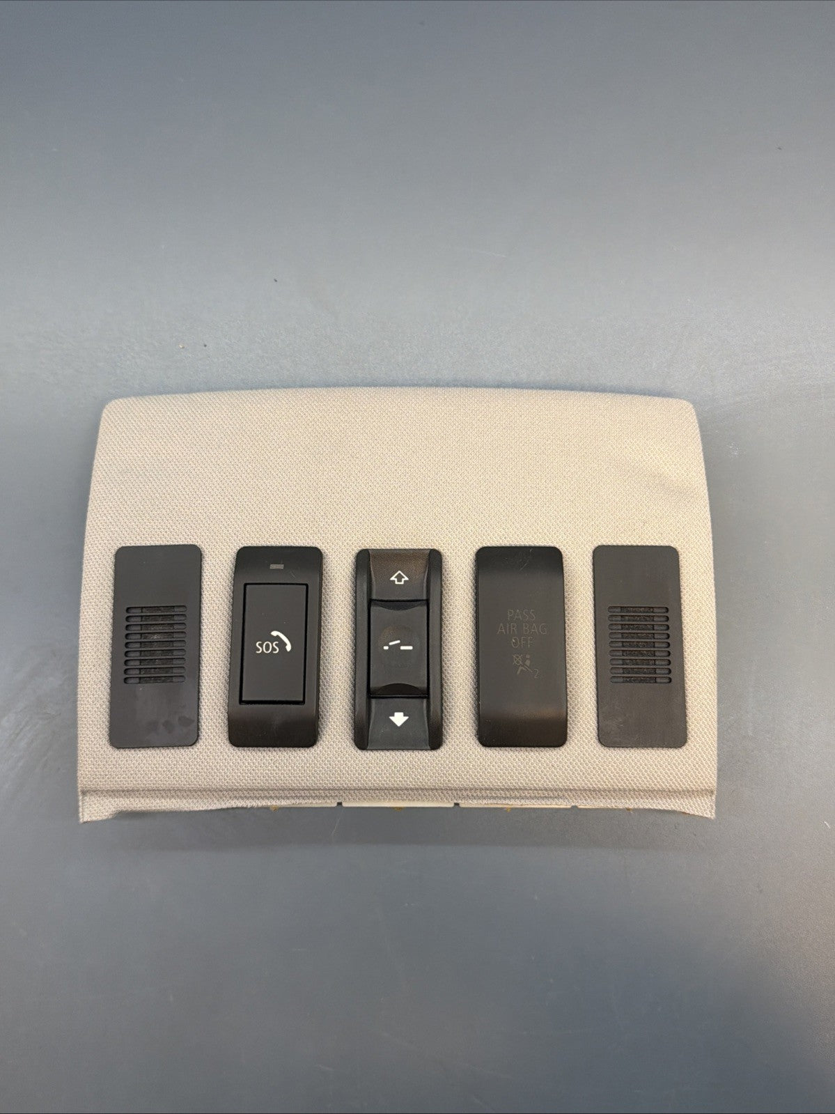08 BMW 535xi E60 Front Upper Sunroof Mic Switch Control Switch Trim OEM 7125072