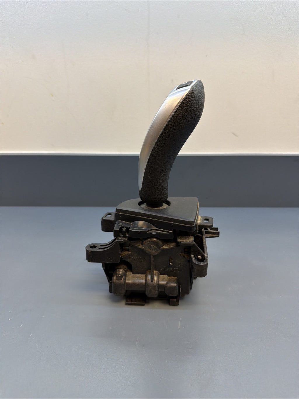 12-16 BMW F30 320I 328I 428I CENTER CONSOLE SHIFT SHIFTER SELECTOR 9296896