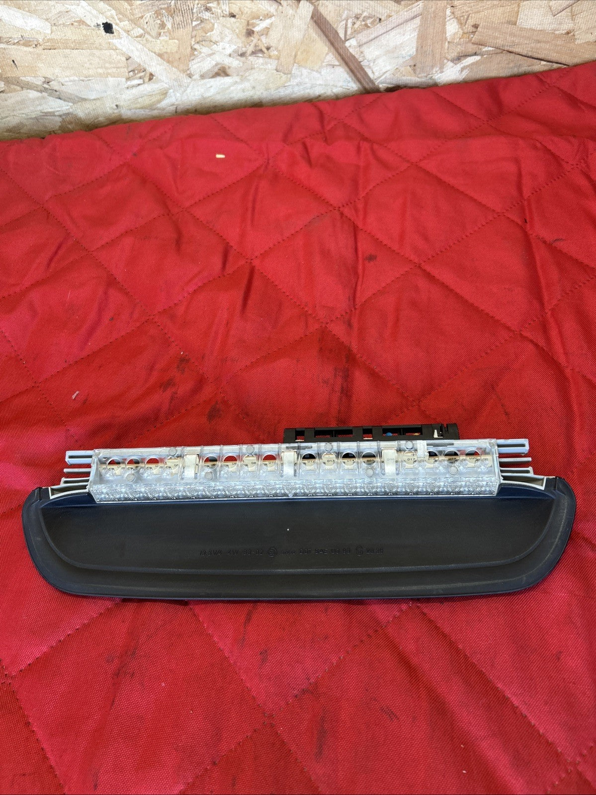 BMW OEM E46 REAR LED THIRD RED BRAKE STOP LIGHT LAMP LENS 8386963 GREY