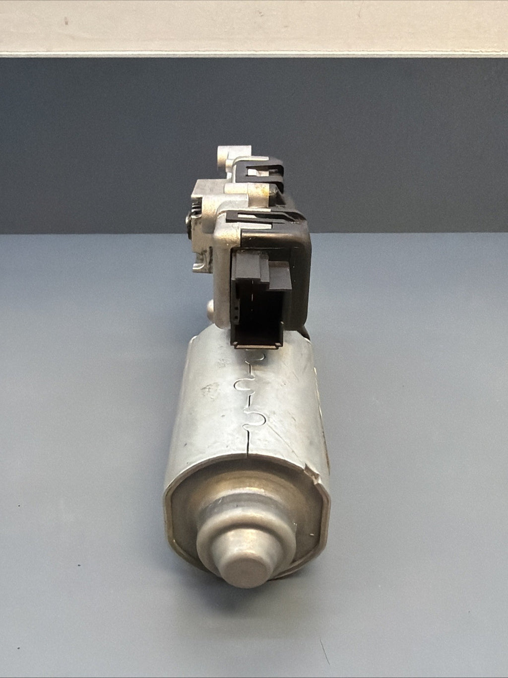 2007 - 2010 BMW E83 X3 Sunroof Roof Motor Unit 6922652 OEM
