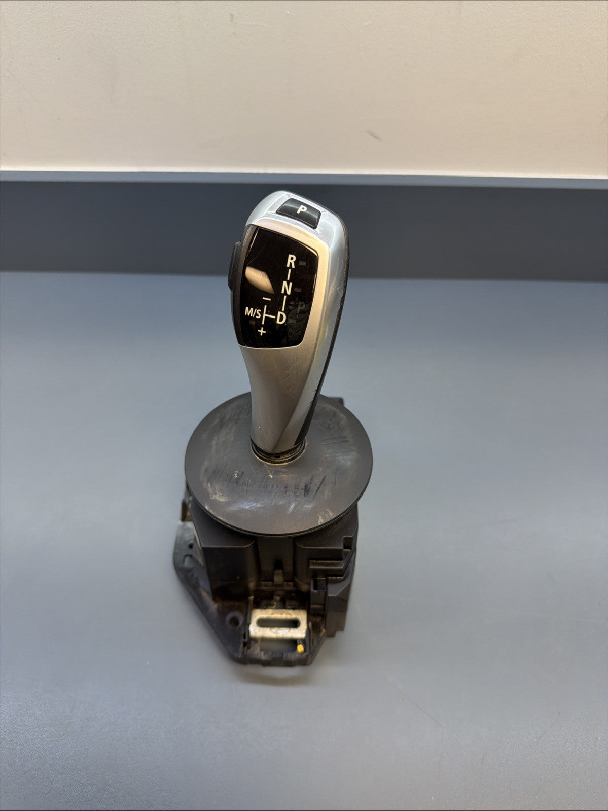 08 09 10 BMW 5 6-series E60 E61 E63 E64 Floor Gear Shifter OEM 9165669 7577599