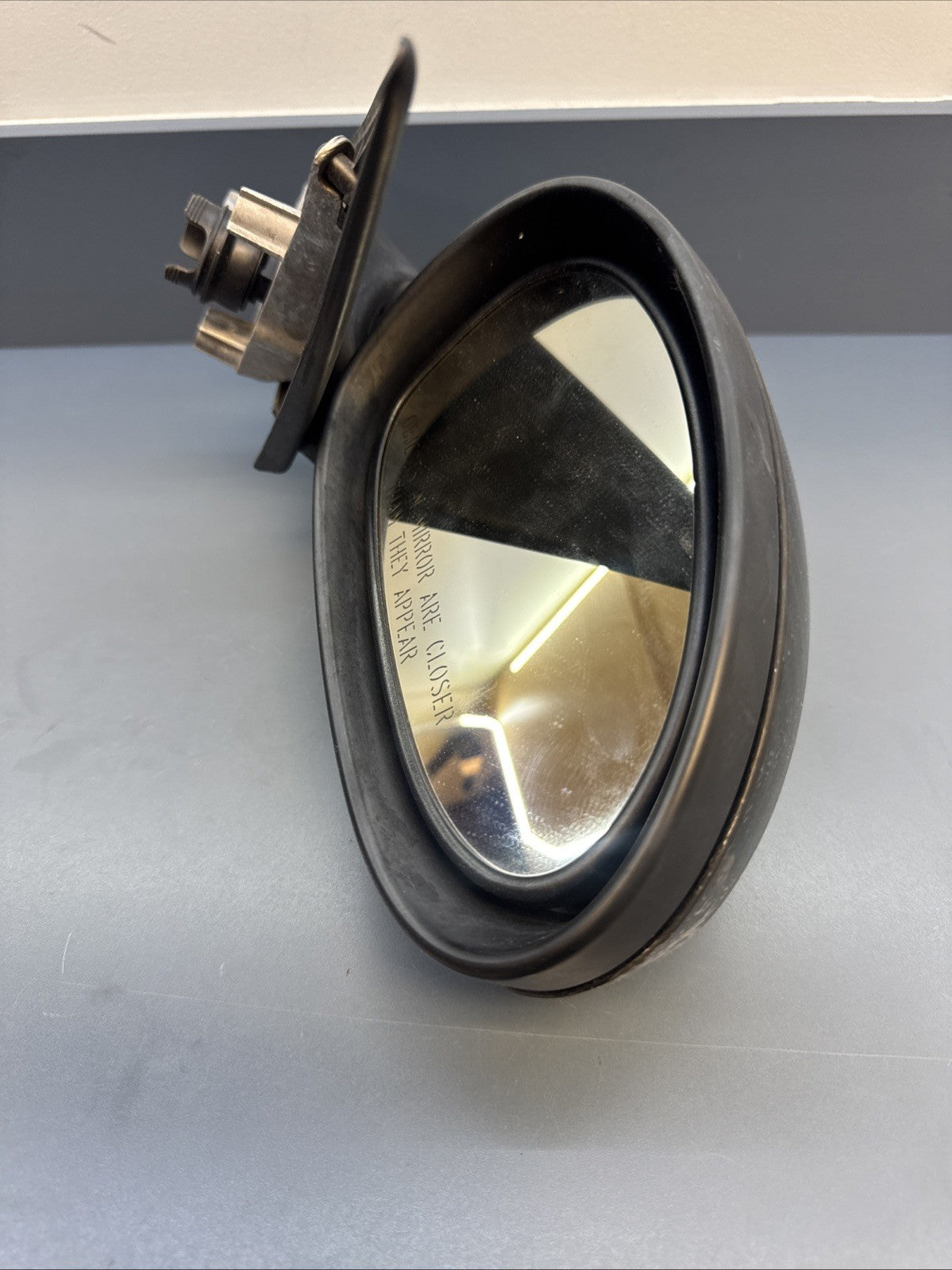 2006-2008 BMW 328i Front Right Passenger Side Door Mirror 7075626 OEM HEATED