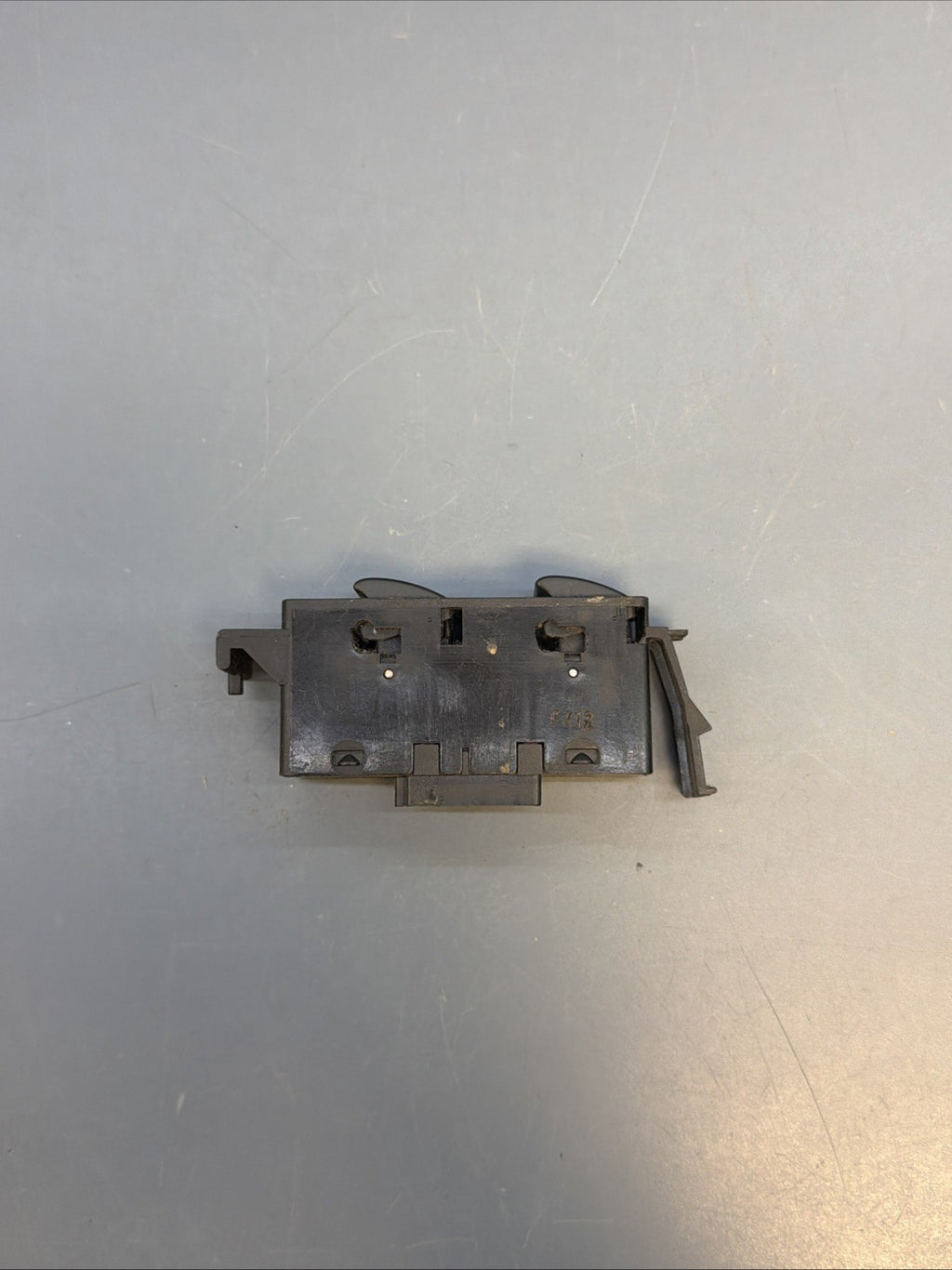 Right Passenger Side Window Switch Lifter Control Button OE BMW E46 8381514