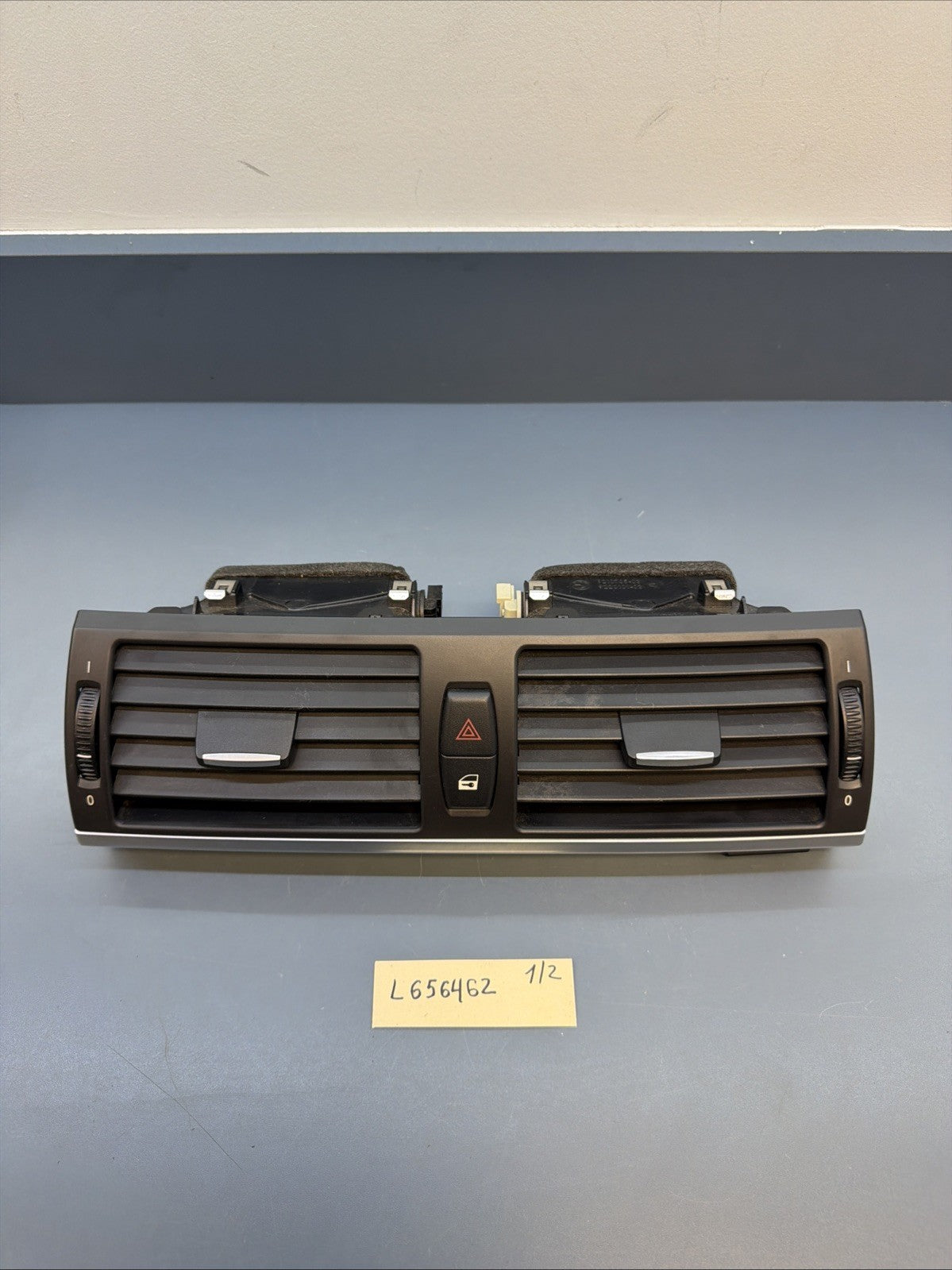 2007 -2013 BMW E70 X5 OEM FRONT DASH DASHBOARD AIR VENT GRILLE CENTER 9210705