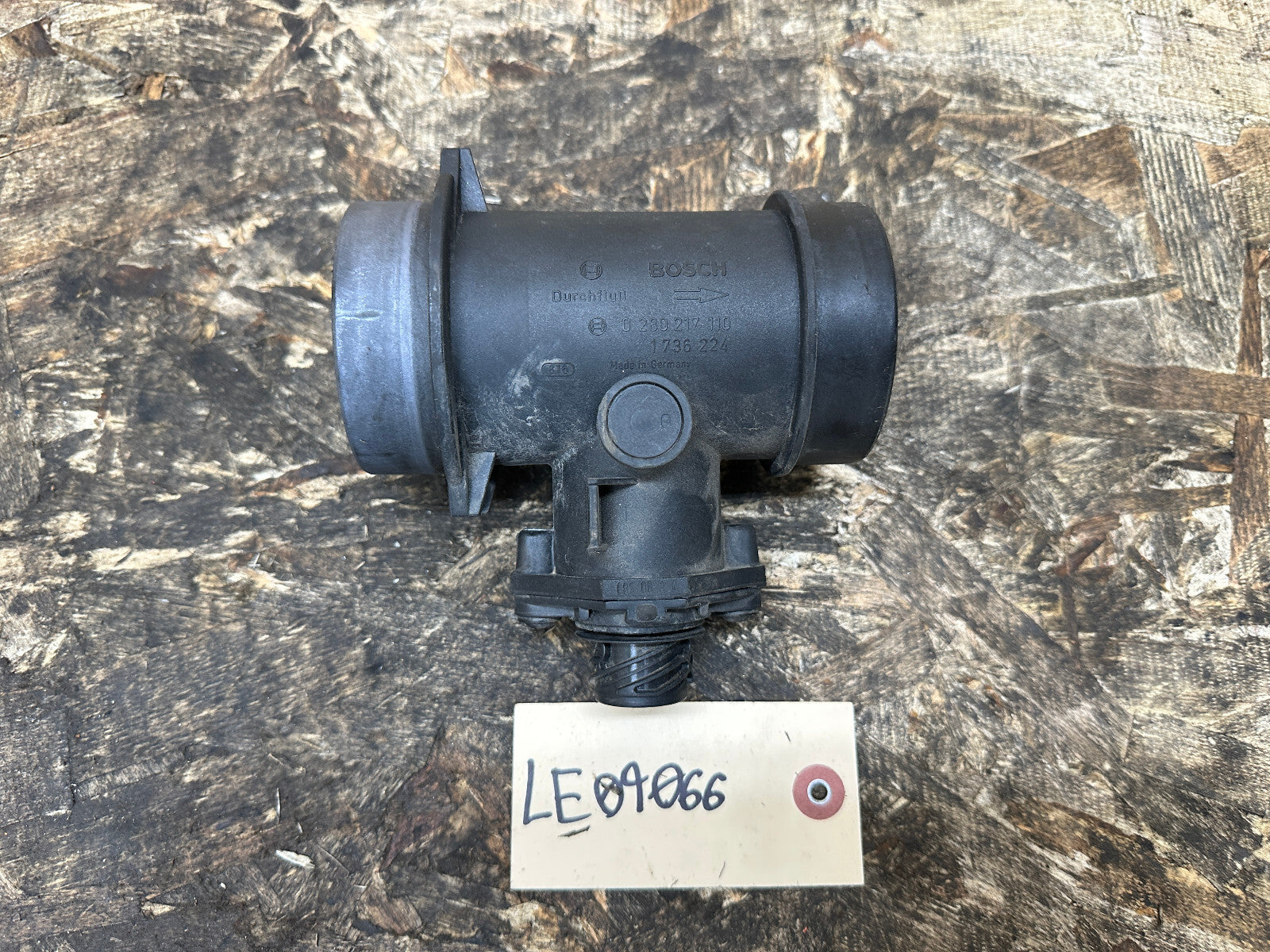 BMW 93-01 E31 E36 E38 E36/7 MASS AIR FLOW SENSOR+HOUSING OEM 1736224
