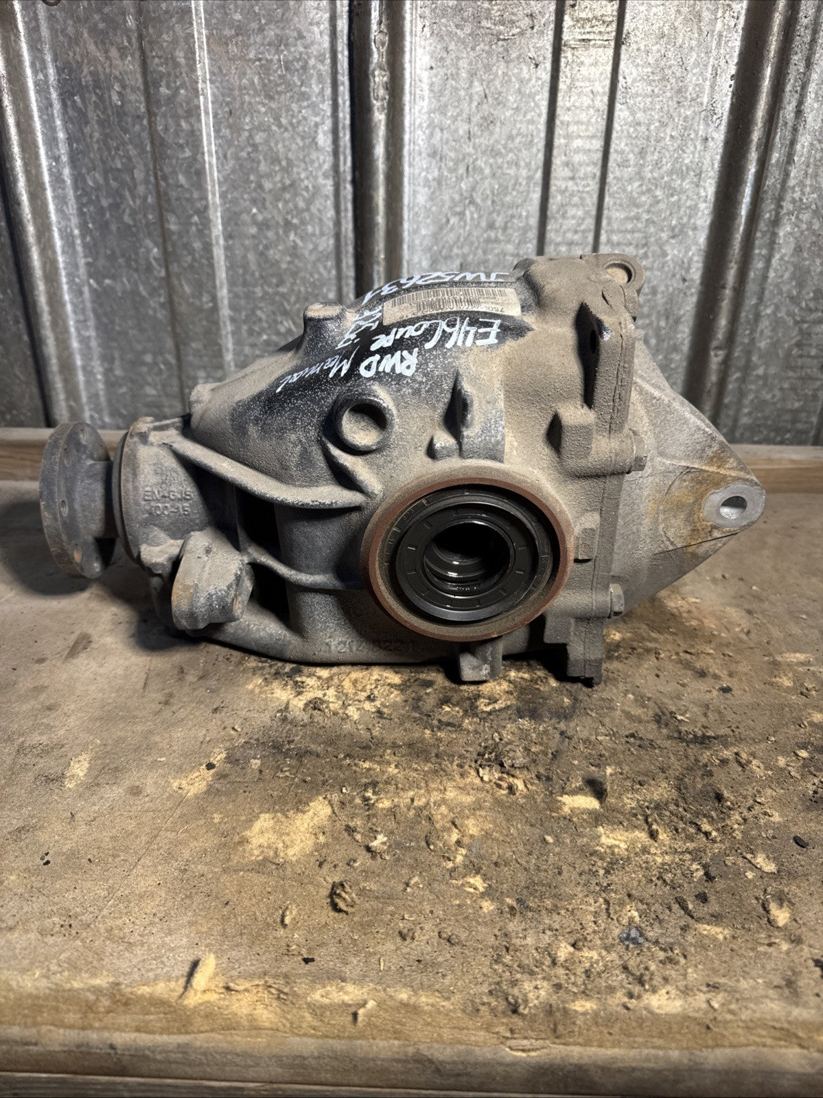 BMW REAR DIFFERENTIAL E46 325CI MANUAL SERIES  FINAL DRIVE 3.15 7500027