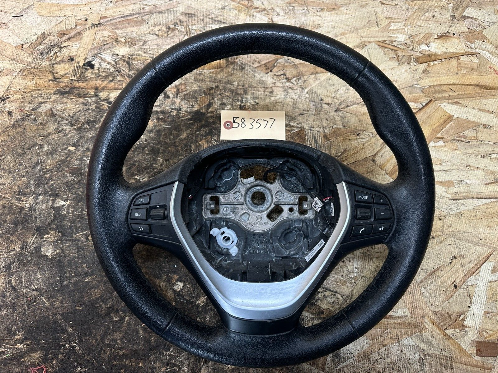BMW F30 F3X 2012-2019 HEATED LEATHER STEERING WHEEL WITH BUTTONS OEM 62560180