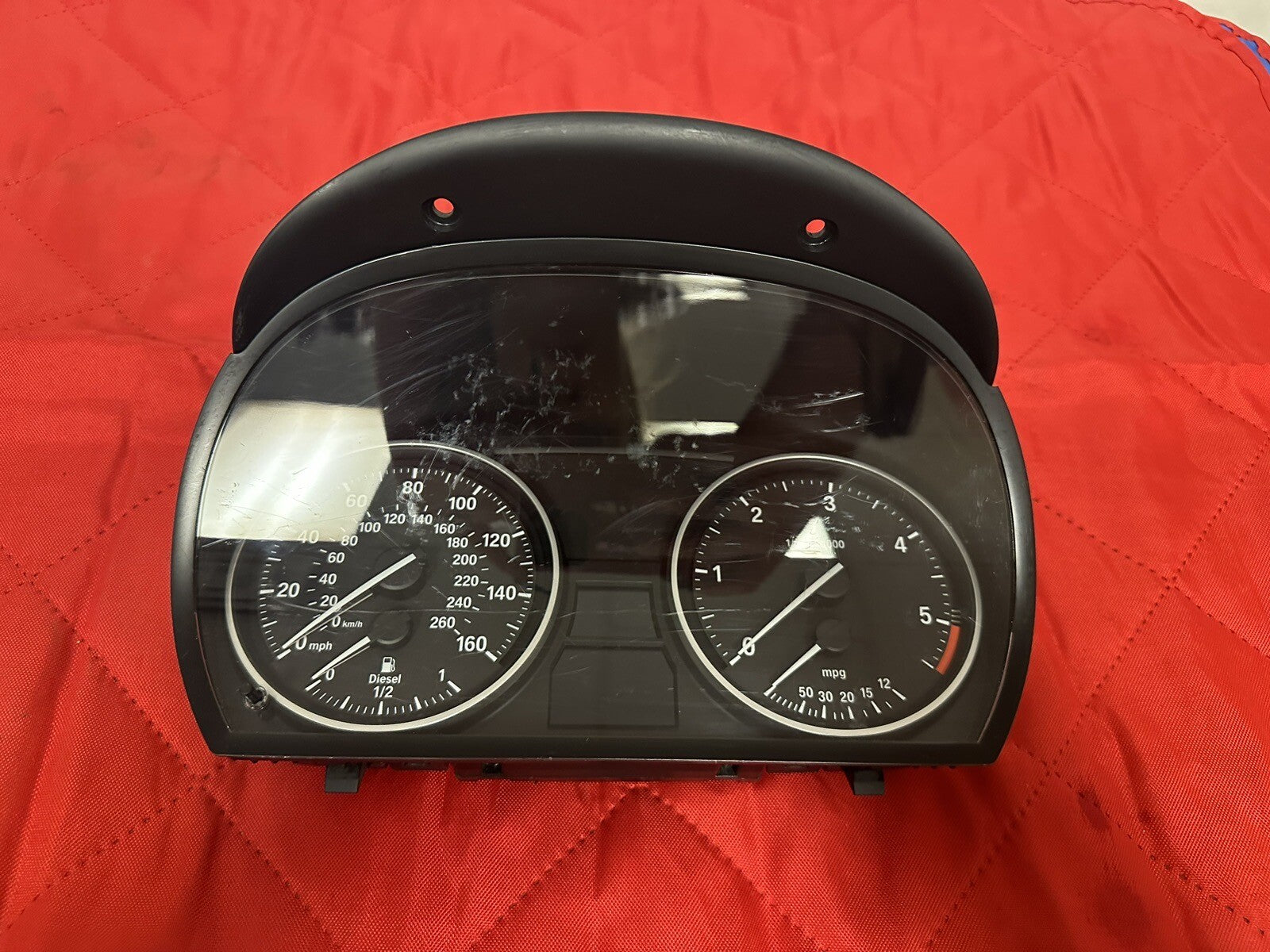 09-11 BMW 335D 3 SERIES 3.0L INSTRUMENT CLUSTER  SPEEDOMETER OEM 9220993