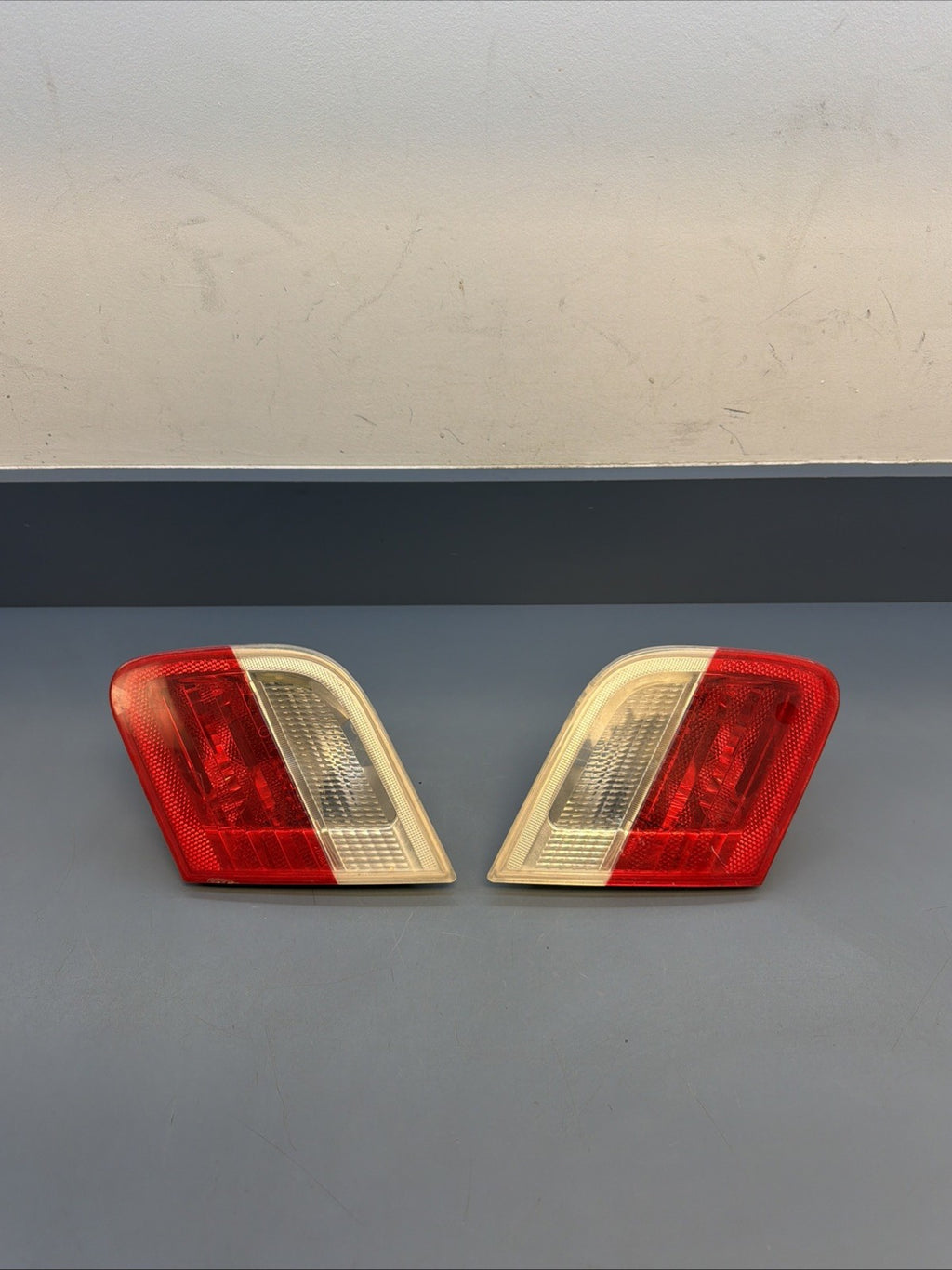 BMW 3 Series Coupe E46 Rear Left Tail Light Rear Lamp 8364727 & 8364728 set