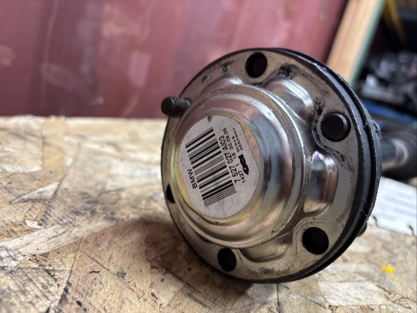 BMW OEM CV AXLE REAR LEFT  3 SERIES E90 USED N52 ENGINE 2005-2011 3321 7527027
