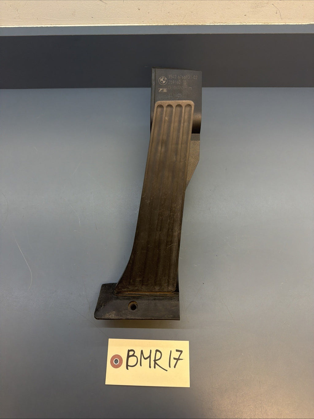 BMW E90 E92 E60 E63 E64 E84 E89 Gas Pedal Accelerator Module Unit 6766931  OEM
