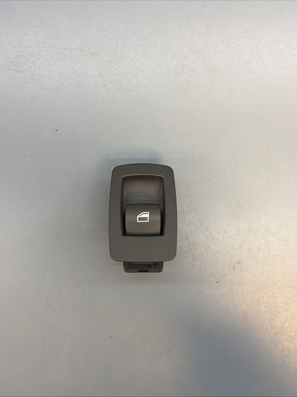 BMW E90 E92 WINDOWN LIFTER CONTROL SWITCH BLACK OEM 6945874