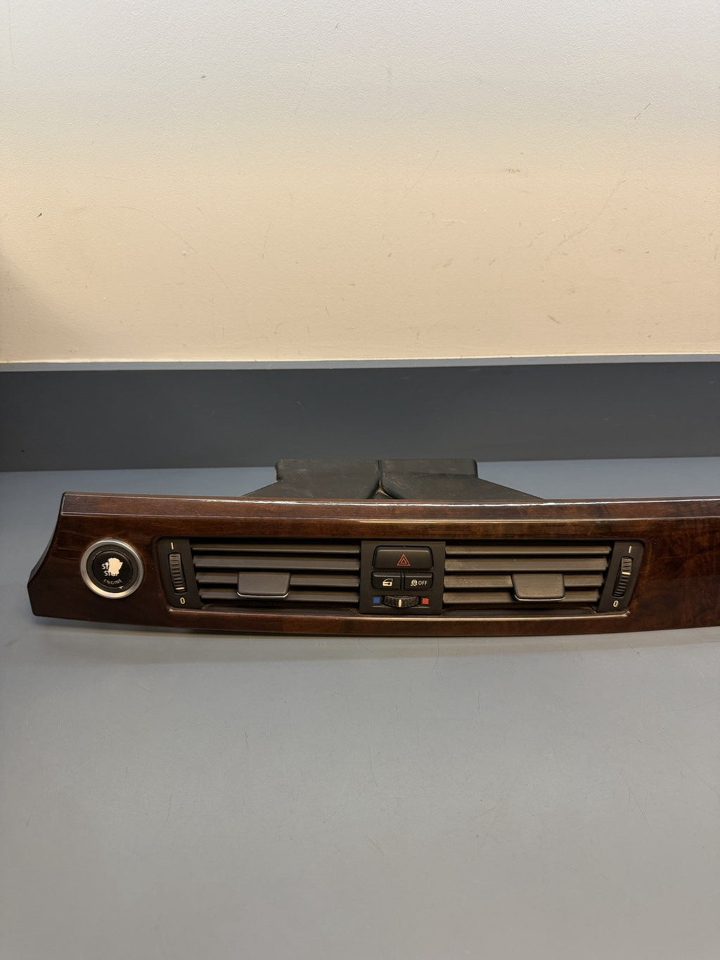 07-13 BMW 335i E90 E92 Center Dashboard Trim Panel Wood Grain Vents 6985540