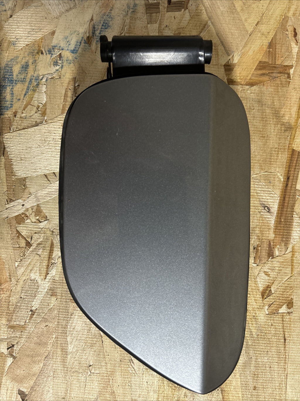 2007-2012 BMW E93 3-SERIES FUEL TANK LID TANK FILLER FLAP DOOR OEM 7546830