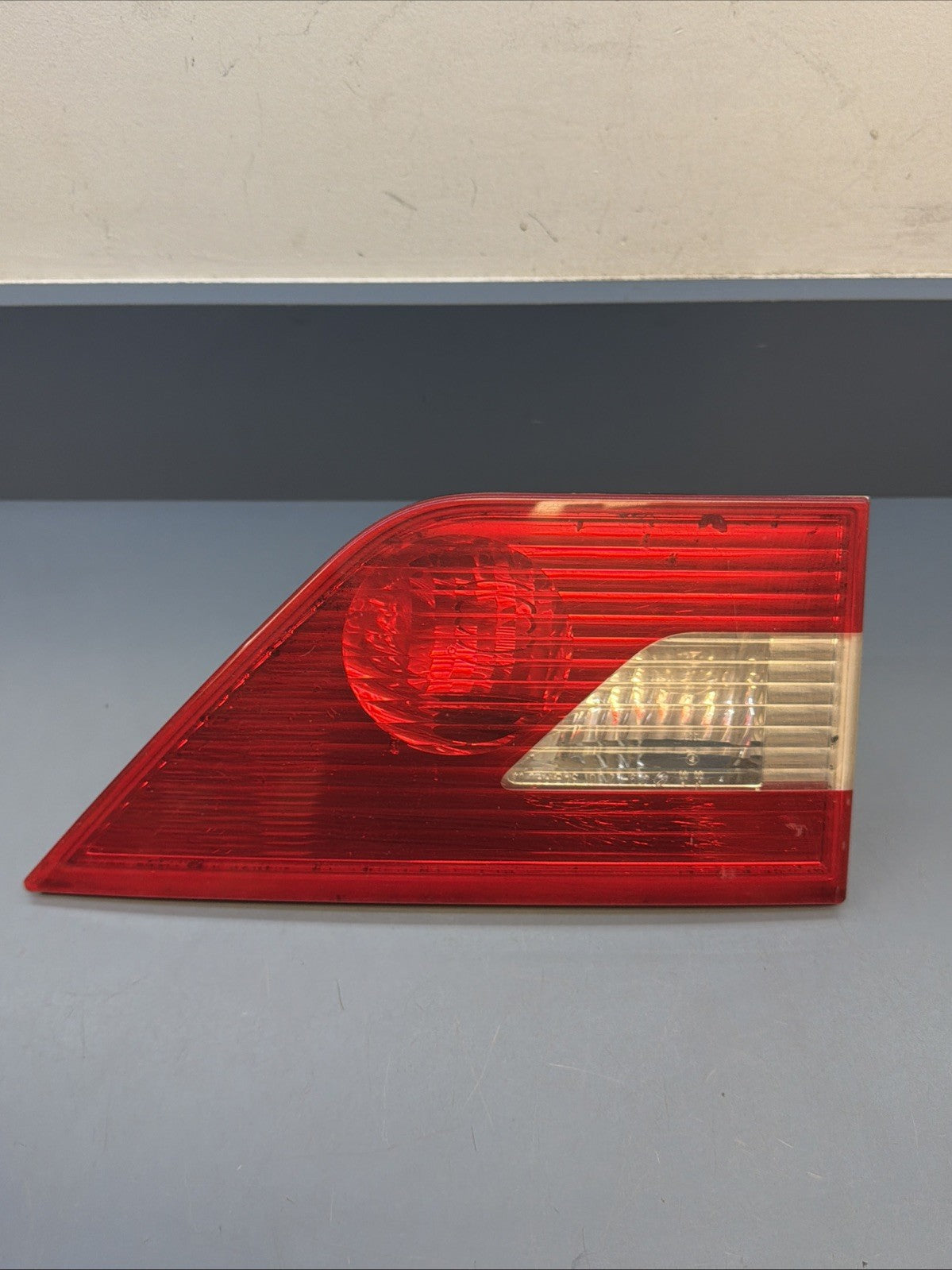 2004-2006 BMW X3 E83 LEFT Inner Taillight Tail Light OEM 3420205