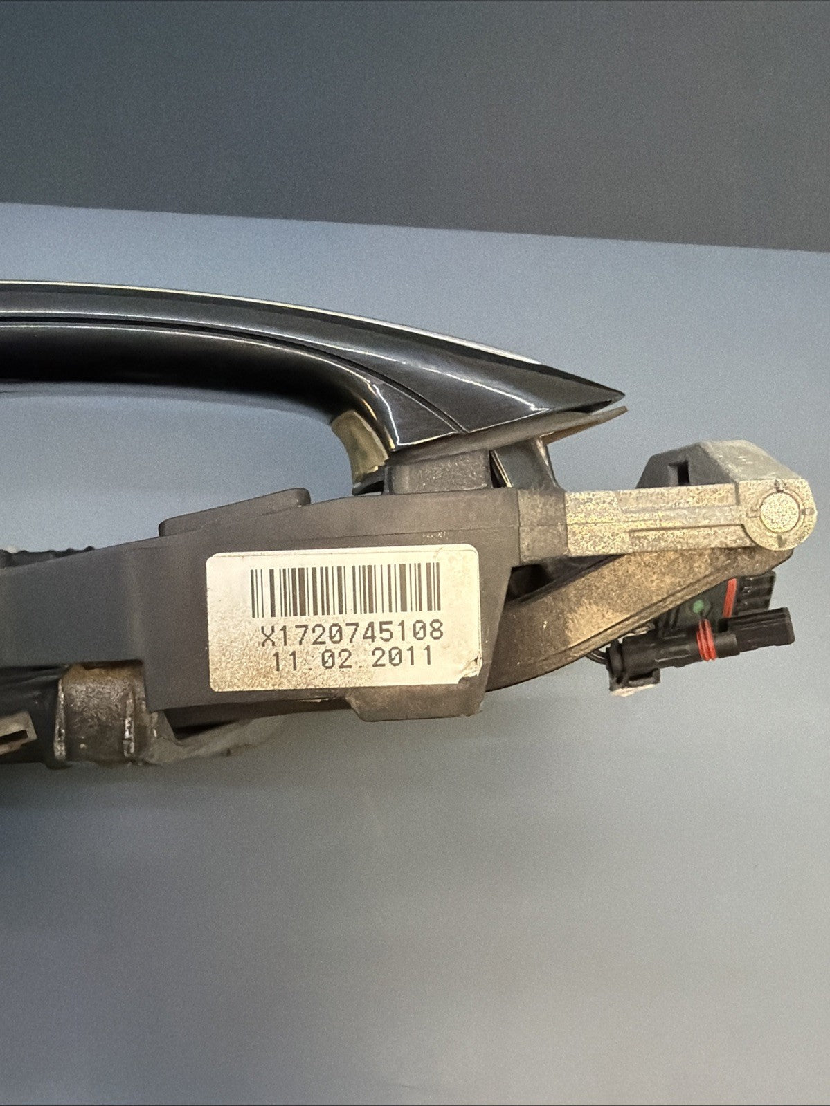 11-16 BMW 535I 550I FRONT LEFT DRIVER SIDE EXTERIOR DOOR HANDLE X1720745108 OEM
