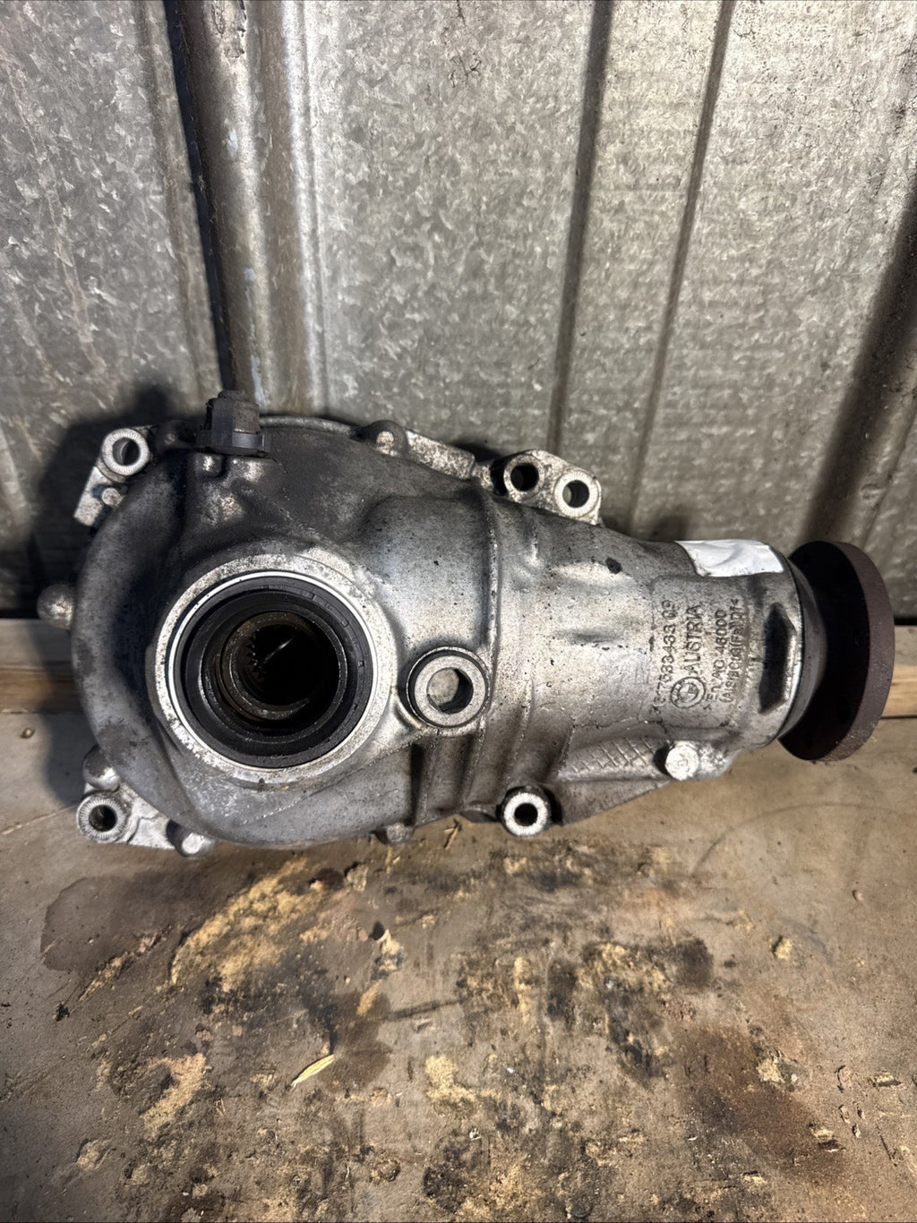 Front Differential Carrier Final Drive 3.46 AWD Diff OEM BMW E90 335Xi 74852
