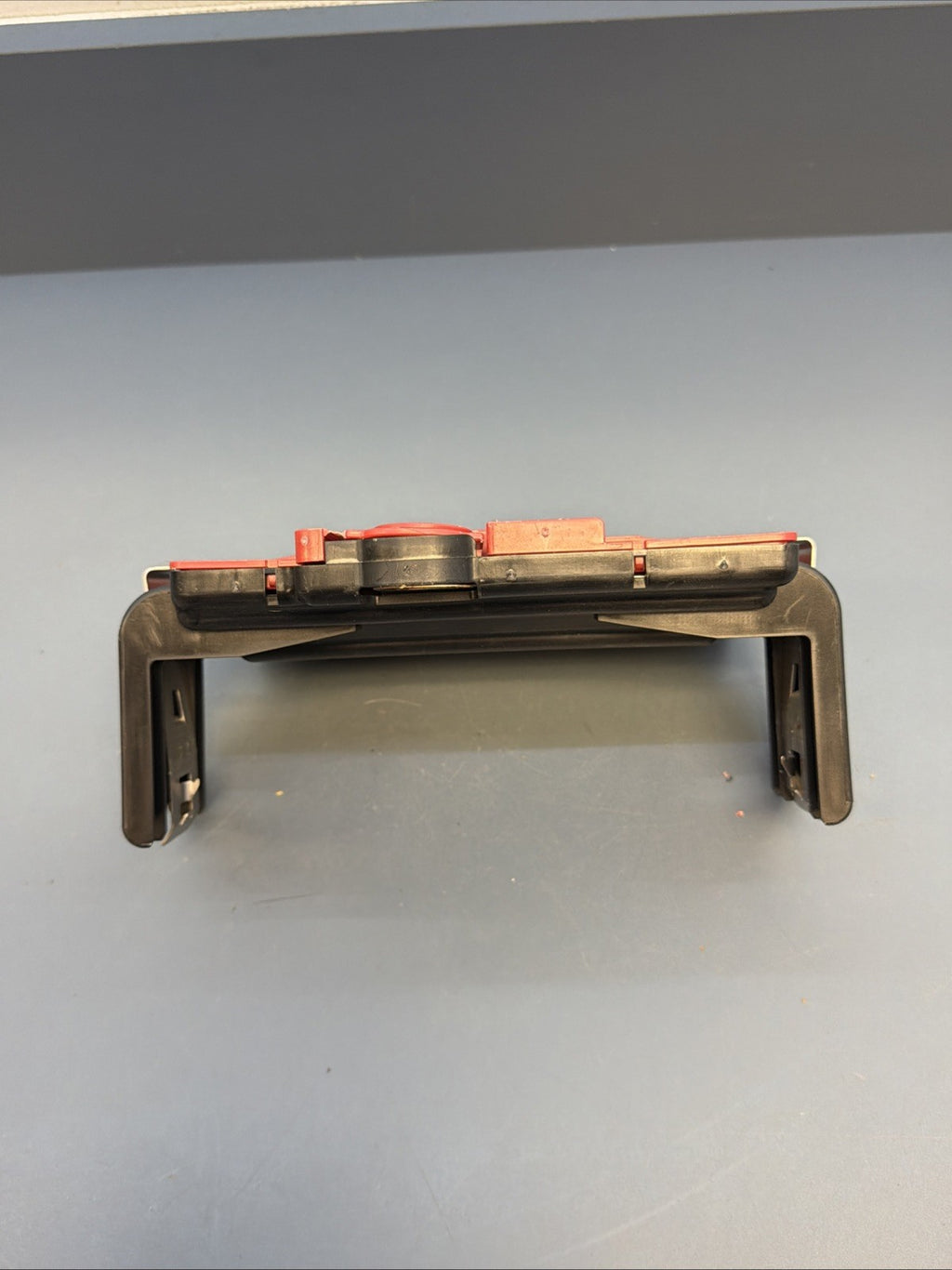 BMW 1 3 SERIES X1 328i 335i 128i 135i Battery Power Distribution Box 6942912