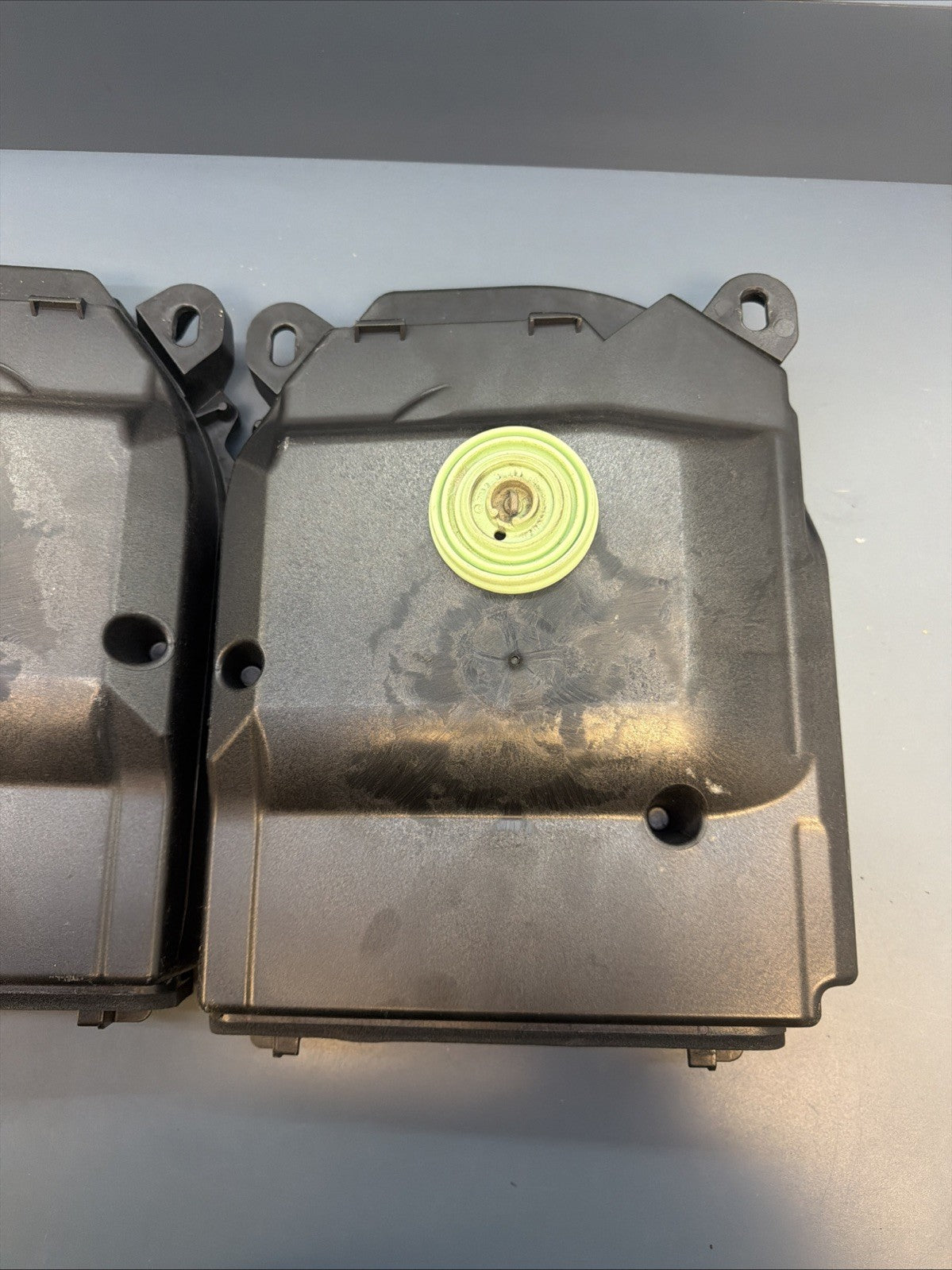 2007-2015 BMW X1 E84 Right & Left Subwoofer Speaker Set Of 2 9143144 9143143
