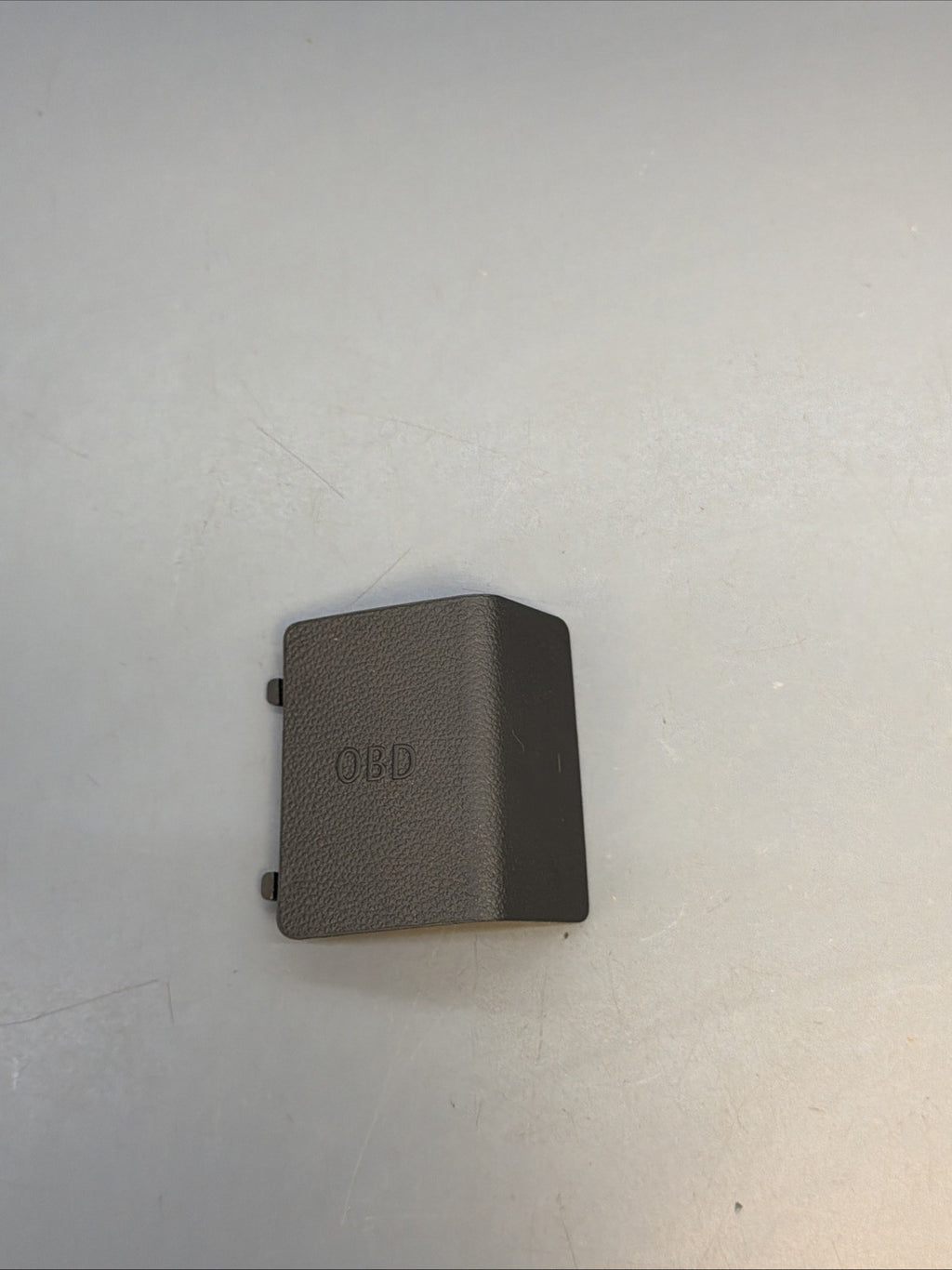 07-13 OEM BMW E90 E91 E92 E93 328 335 M3 OBD Connector Cover Cap 7145700 BLACK