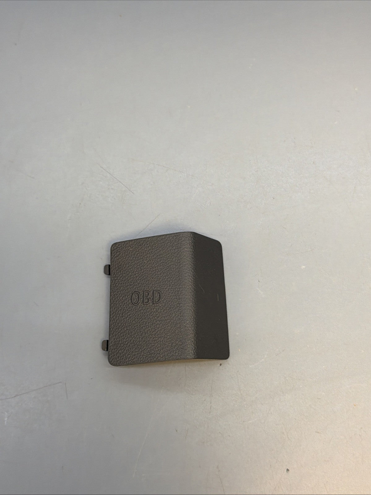 07-13 OEM BMW E90 E91 E92 E93 328 335 M3 OBD Connector Cover Cap 7145700 BLACK