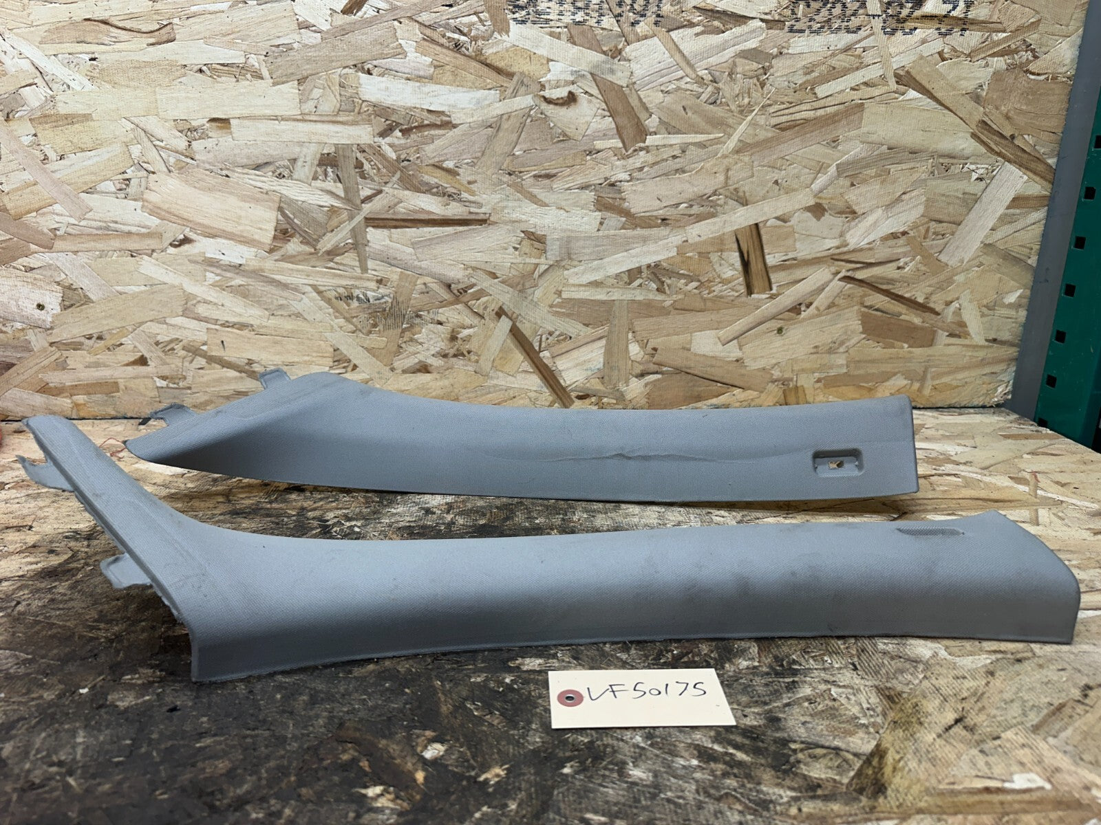 BMW 2006-2012 E90 GRAY DRIVER+PASSANGER SIDE A PILLAR TRIM COVER OEM 7058331+2