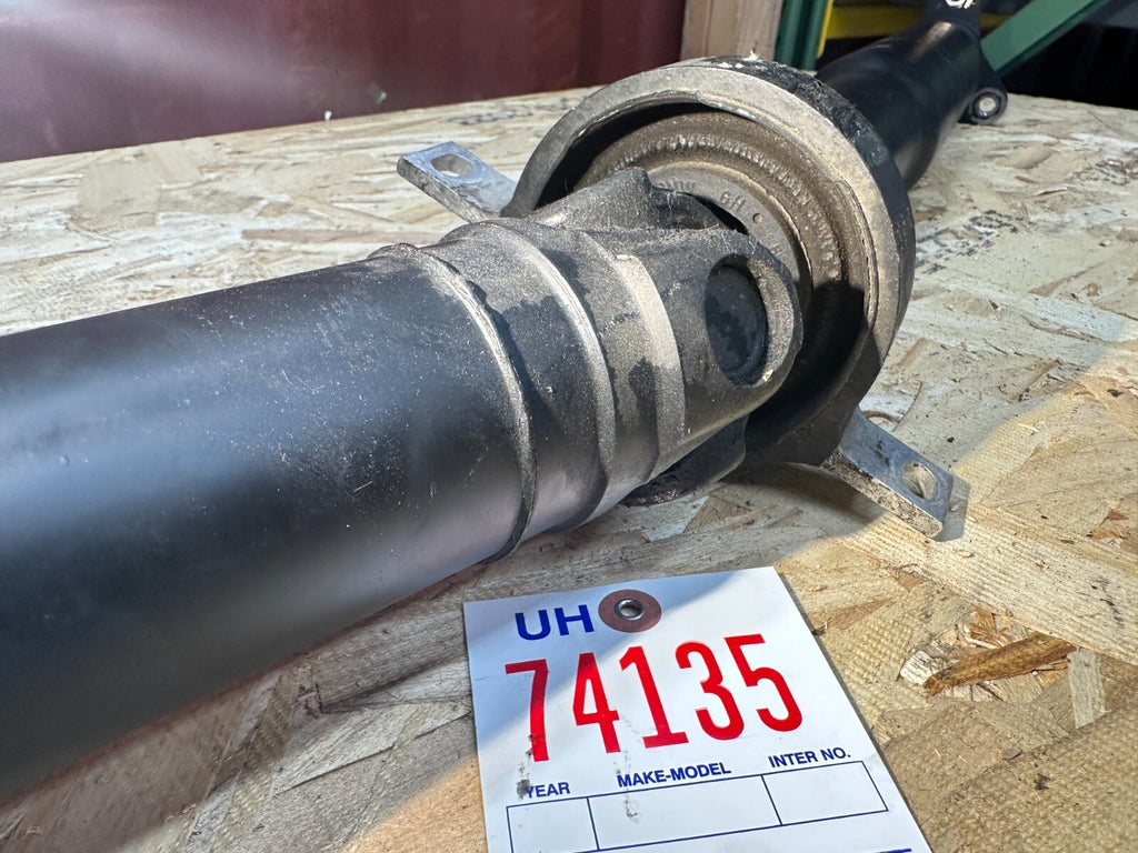 OEM BMW REAR DRIVESHAFT FITS 2012-2015 AUTOMATIC ActiveHybrid 3 F30 8609718