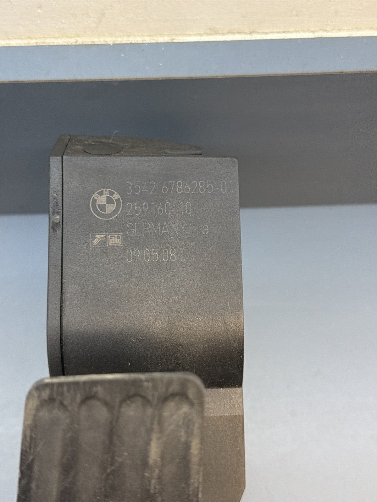 BMW 2006-2012 E90 ACCELRATION GAS THROTTLE PEDAL OEM 6786285