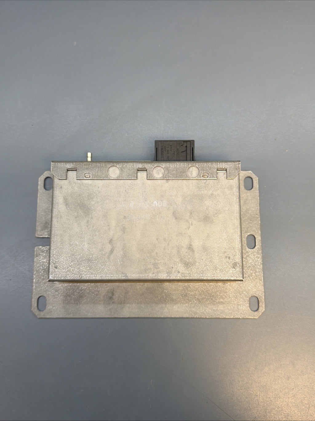 1999-2001 BMW 740iL E38 Navigation GPS Receiver Module OEM 32402-00