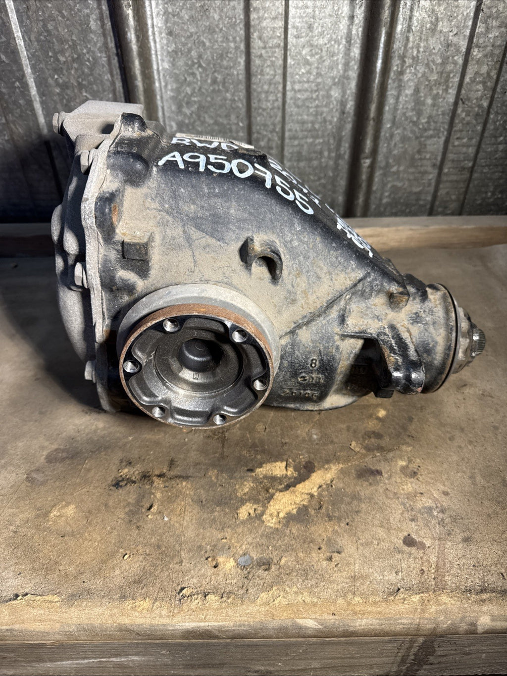 BMW REAR DIFFERENTIAL 335D SERIES E90 RWD FINAL DRIVE 2.81 7571175