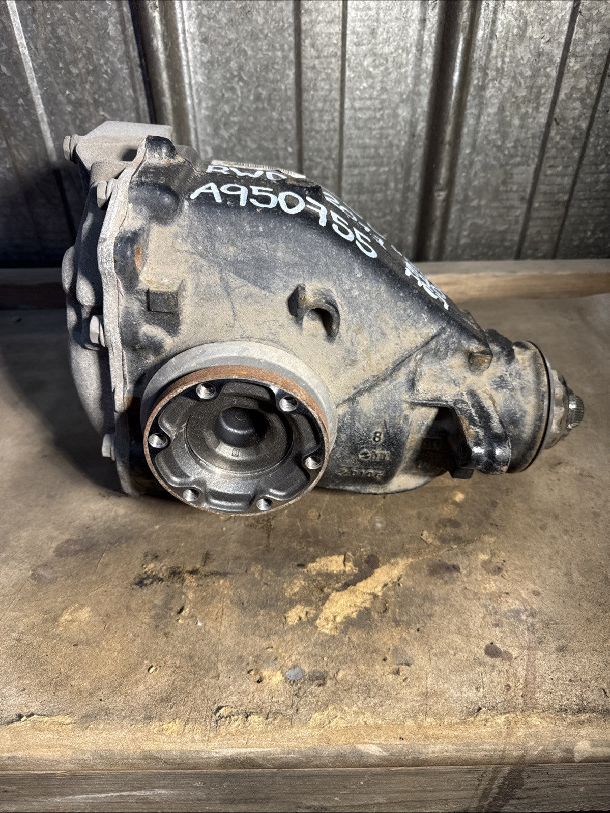 BMW REAR DIFFERENTIAL 335D SERIES E90 RWD FINAL DRIVE 2.81 7571175