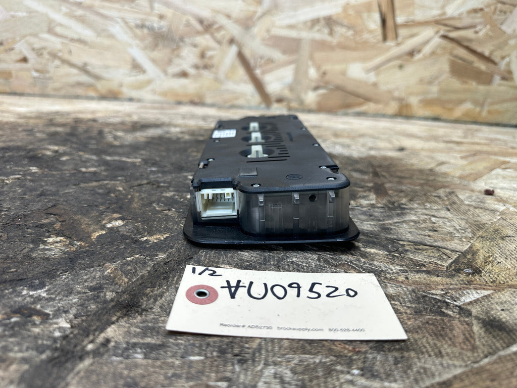 BMW 07-13 E88 1 SERIES FRONT OVERHEAD DOME LIGHT SWITCH CLUSTER OEM 9225702