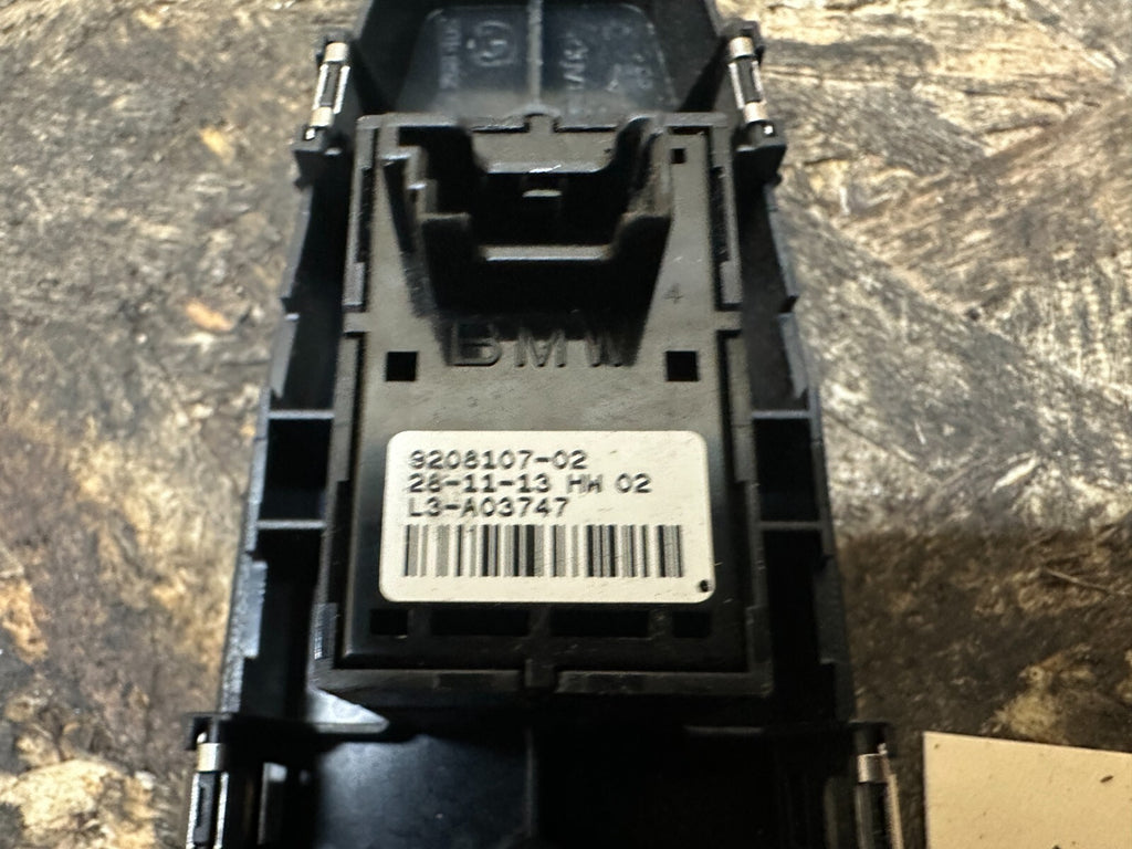 BMW 2012-2019 F32 FRONT RIGHT WINDOW SWITCH CONTROL BUTTON BLACK OEM 14121810