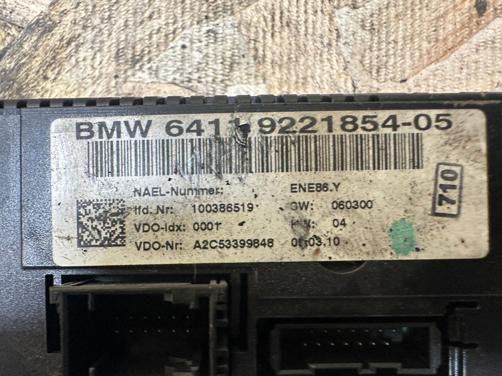 BMW 5-13 E92 E93 3 SERIES AUTOMATIC DIGITAL AC HEATER CONTROL PANEL OEM 9221854