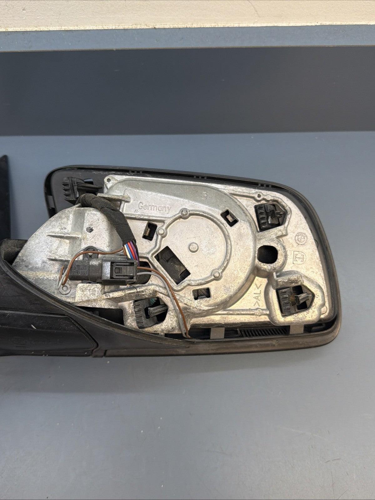 2006-2010 BMW 528I 535I 525I E60 LEFT DRIVER SIDE BLACK POWER DOOR MIRROR OEM