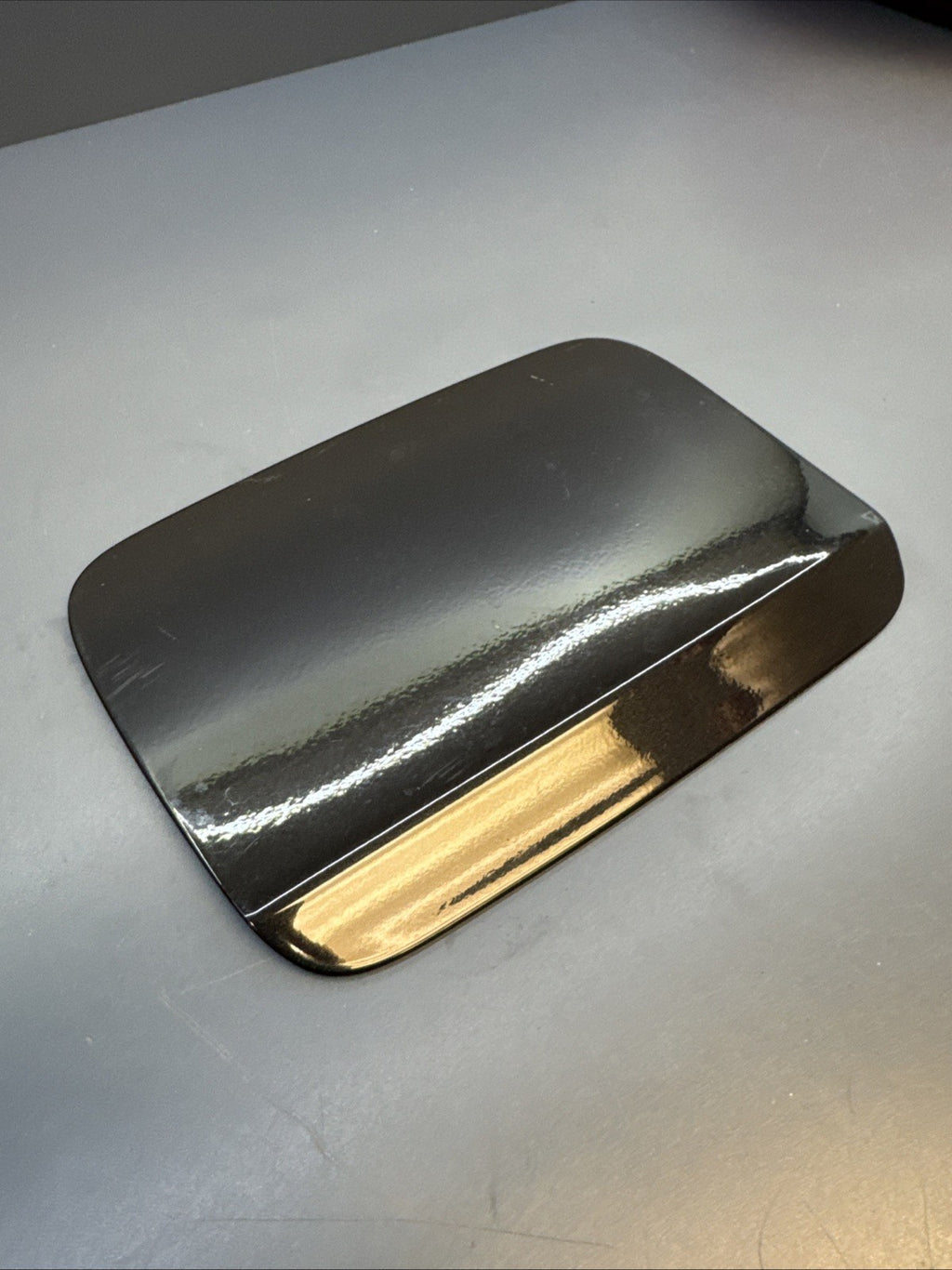 06-12 BMW E90 E91 328i Fuel Filler Door Cover Cap Gasoline Petrol Black OEM